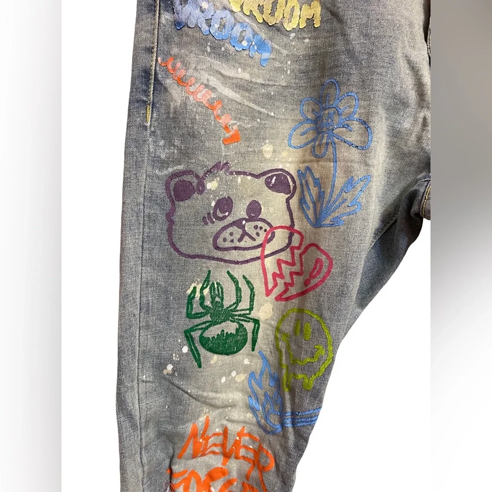 Decibel Streetwear With All Over Graffiti Jeans Mens Size 36/32 - Picture 2 of 6